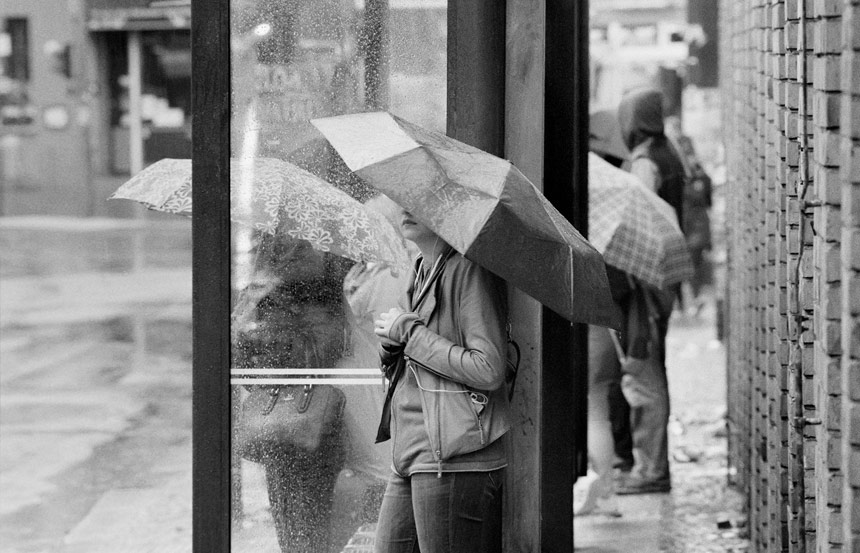 berlin, street photo, street photography, strassenfotografie, analog, film, filmphotography, streetshot, bnw, schwarzweiss, schwarz weiss, rush hour, jan tyre, jan k. tyrel, tyrel, kodak, t-max